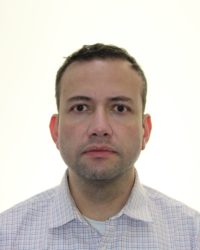 Molecular simulations of small peptides as a means to interpreting mass spectra